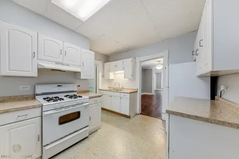 1012 South Oakley Boulevard Chicago IL 60612