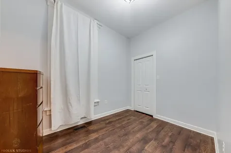 1012 South Oakley Boulevard Chicago IL 60612