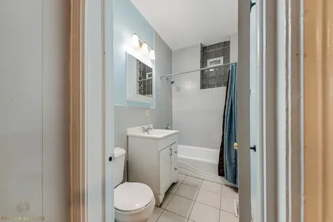 1012 South Oakley Boulevard Chicago IL 60612
