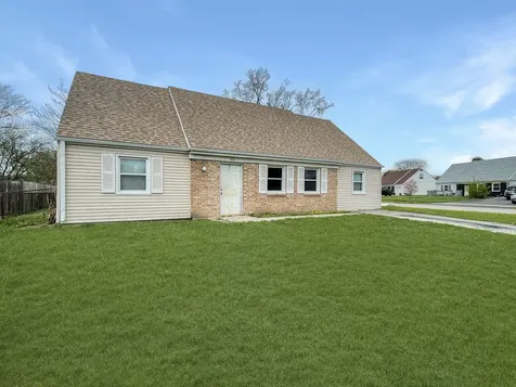 104 Stoneham Court Bolingbrook IL 60440