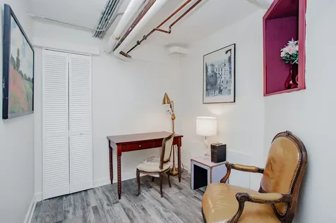 622 West Briar Place Chicago IL 60657