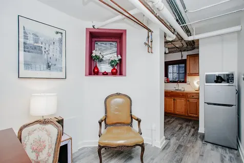 622 West Briar Place Chicago IL 60657