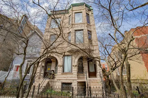 622 West Briar Place Chicago IL 60657