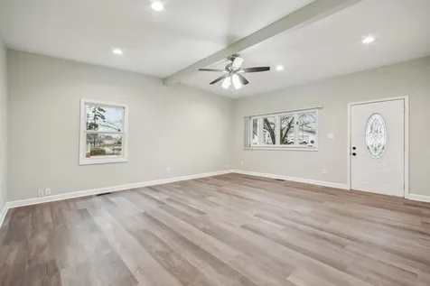 402 Lily Lane Lakemoor IL 60051