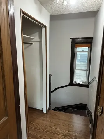 2016 West Warner Avenue Chicago IL 60618
