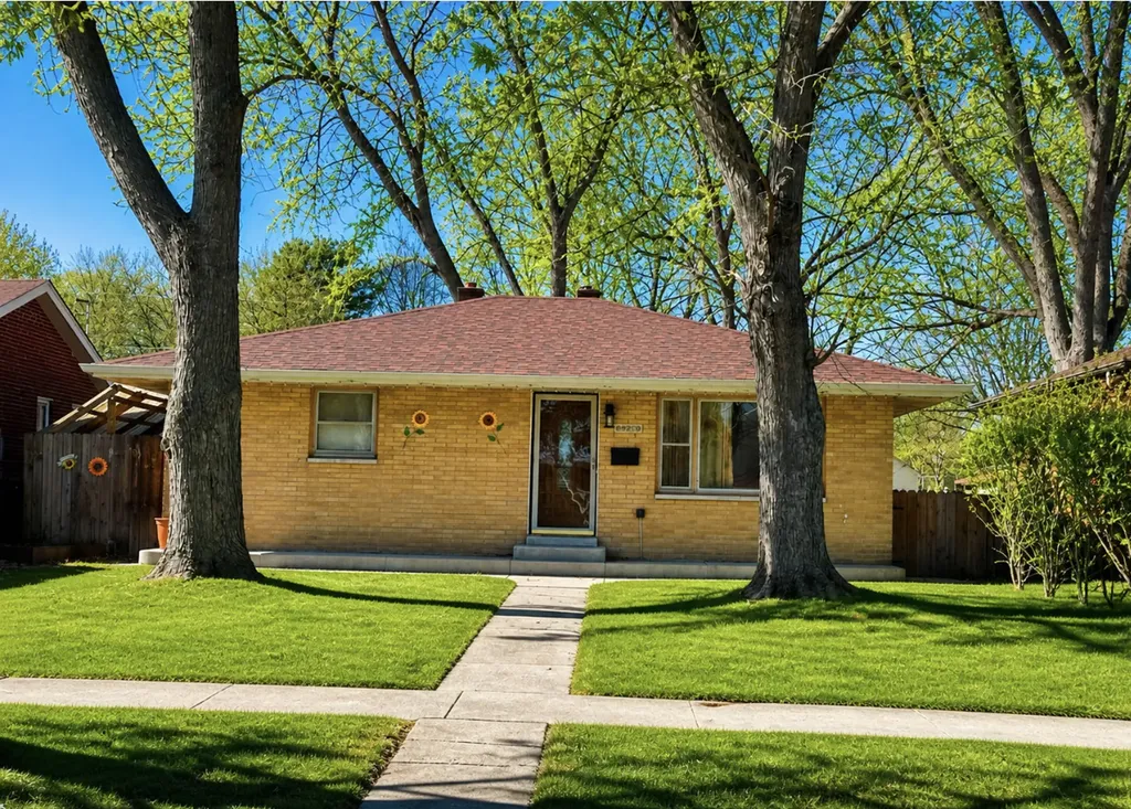 3224 Elisha Avenue Zion IL 60099