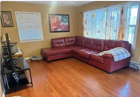 3224 Elisha Avenue Zion IL 60099