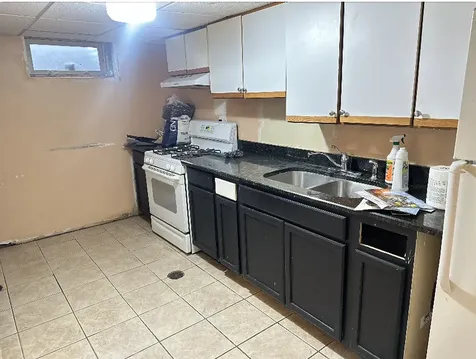 3224 Elisha Avenue Zion IL 60099