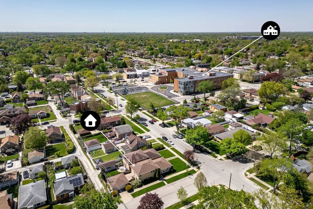 3873 Brummel Street Skokie IL 60076