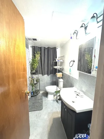 14241 South Marquette Avenue Burnham IL 60633