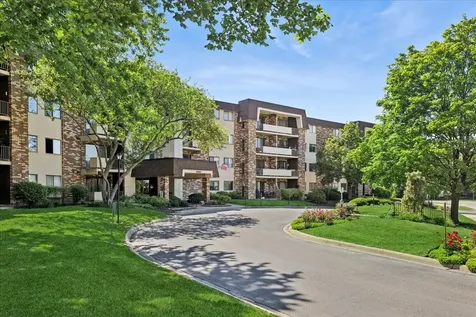 3350 North Carriageway Drive Arlington Heights IL 60004