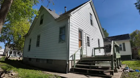 113 South Isabella Street Clinton IL 61727