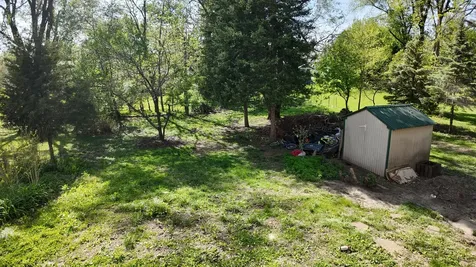 113 South Isabella Street Clinton IL 61727