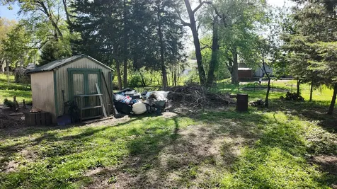 113 South Isabella Street Clinton IL 61727