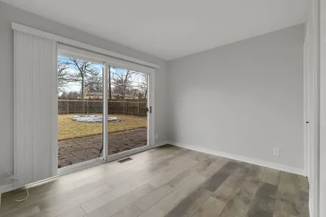 108 Walnut Drive Streamwood IL 60107
