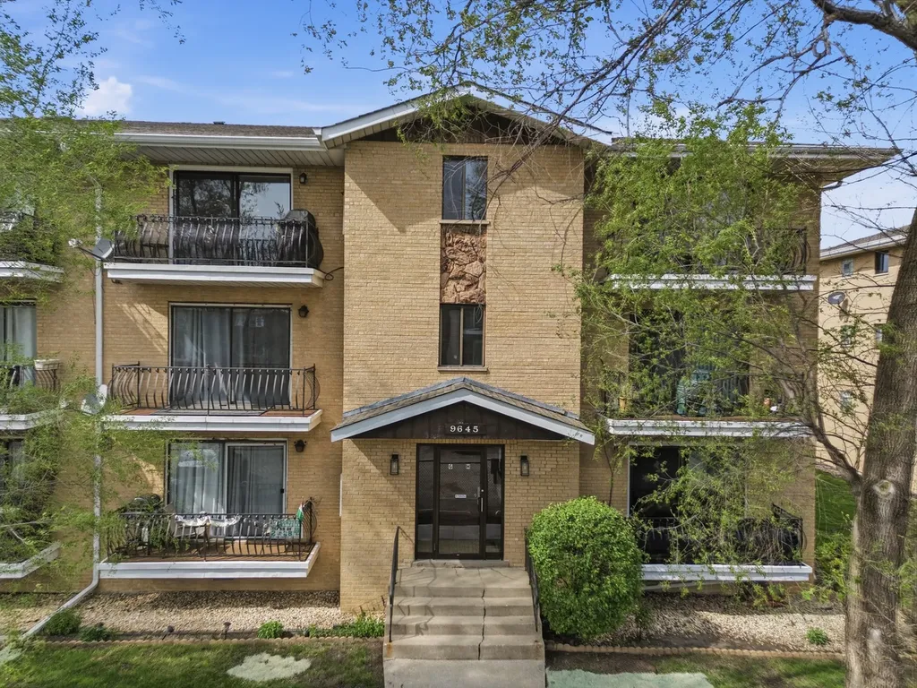 9645 South Harlem Avenue Chicago Ridge IL 60415
