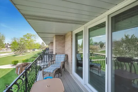 10501 Eagle Ridge Drive Orland Park IL 60467