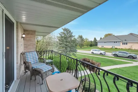 10501 Eagle Ridge Drive Orland Park IL 60467