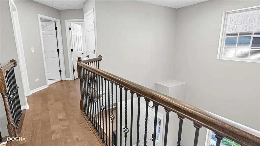 386 Jamestown Court Aurora IL 60502