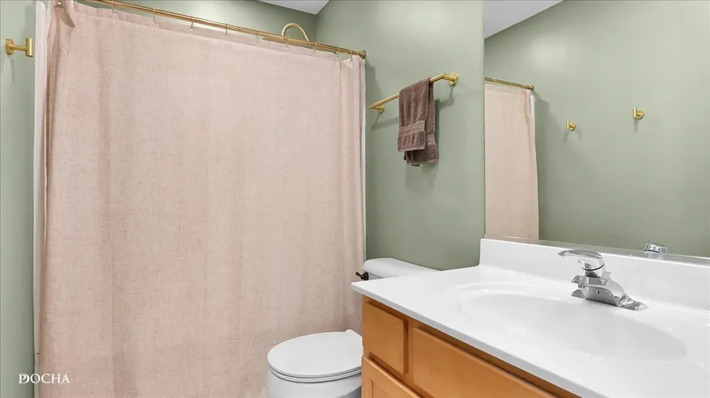 386 Jamestown Court Aurora IL 60502