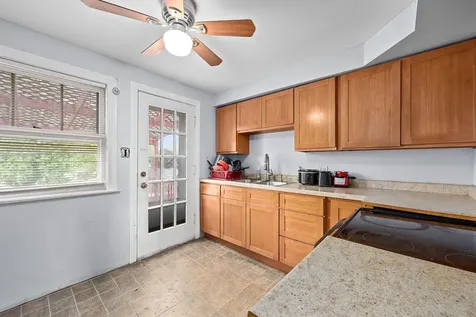 9306 South 54th Avenue Oak Lawn IL 60453