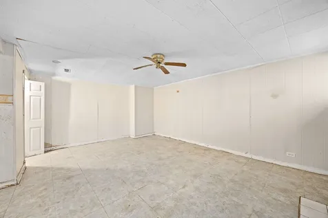 9306 South 54th Avenue Oak Lawn IL 60453