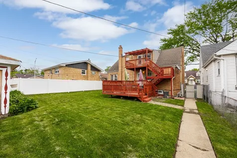 9306 South 54th Avenue Oak Lawn IL 60453