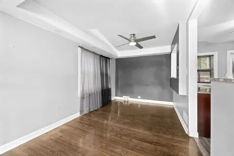 9306 South 54th Avenue Oak Lawn IL 60453
