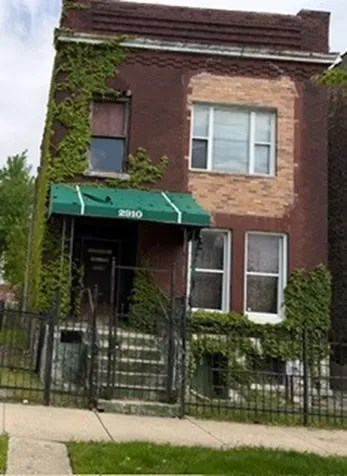 2910 West Fulton Street Chicago IL 60612