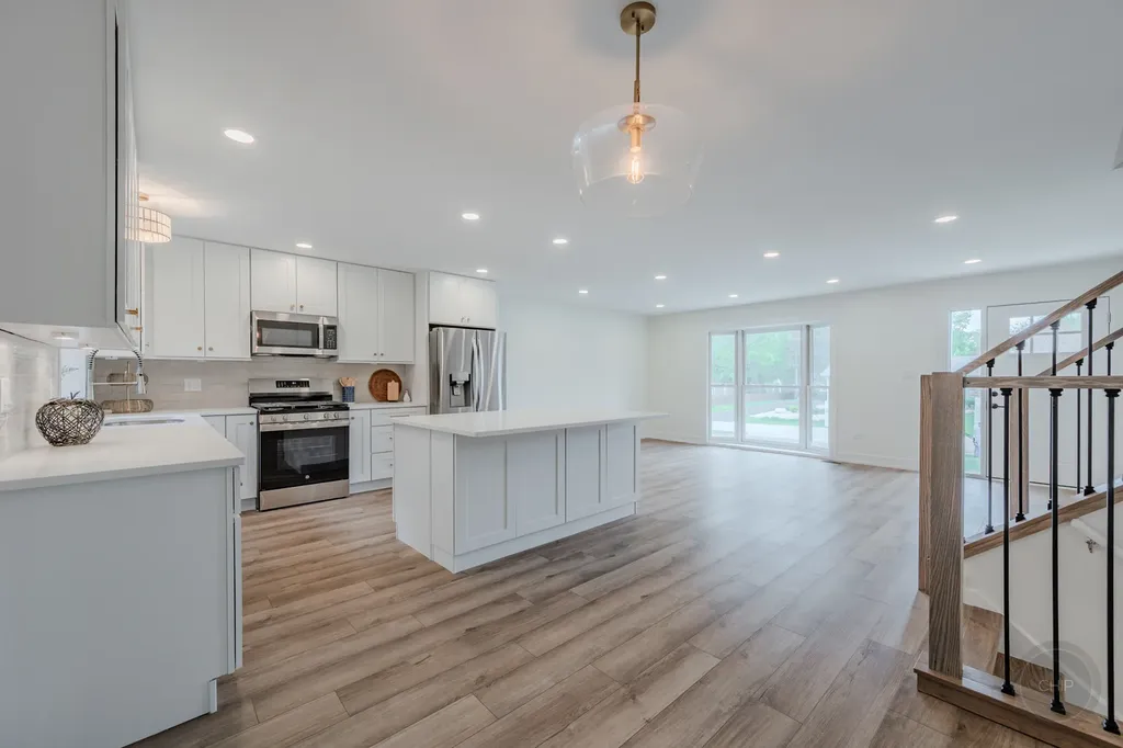 24340 Davids Court Naperville IL 60564