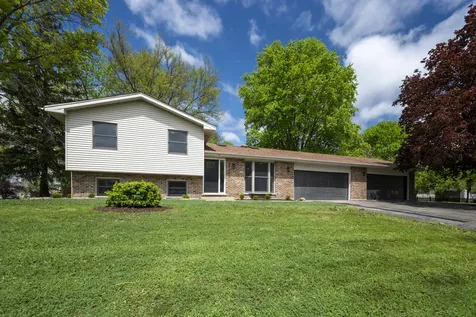 24340 Davids Court Naperville IL 60564