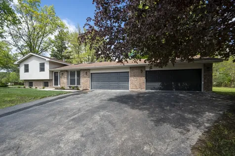 24340 Davids Court Naperville IL 60564