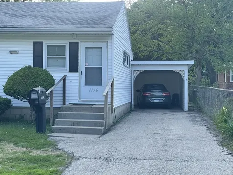 1176 North West Street Galesburg IL 61401