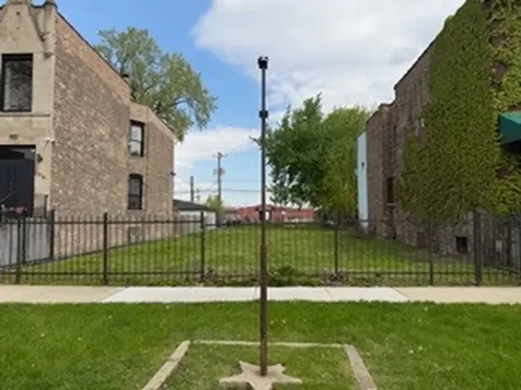 2912 West Fulton Street Chicago IL 60612