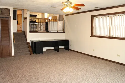 10013 South Menard Avenue Oak Lawn IL 60453