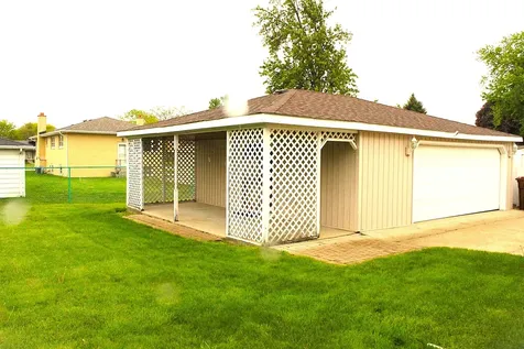10013 South Menard Avenue Oak Lawn IL 60453