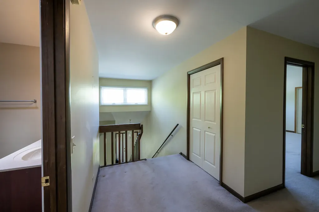 833 Huntleigh Drive Naperville IL 60540
