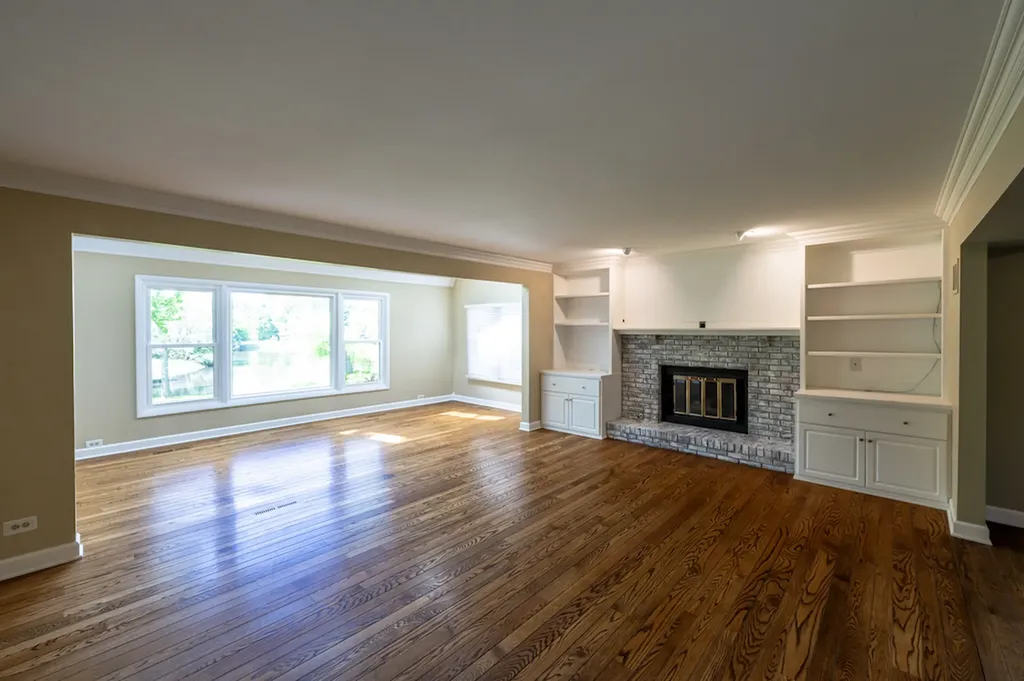 833 Huntleigh Drive Naperville IL 60540
