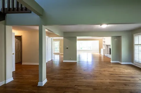 833 Huntleigh Drive Naperville IL 60540