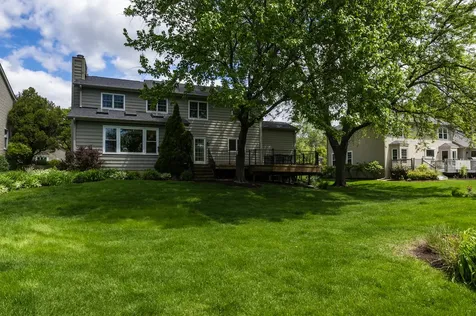 833 Huntleigh Drive Naperville IL 60540