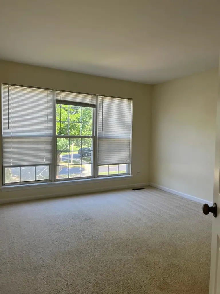 2308 Sedgwick Court Naperville IL 60564