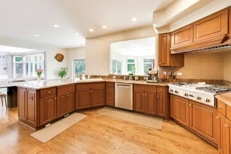 2615 Saddlebrook Drive Naperville IL 60564