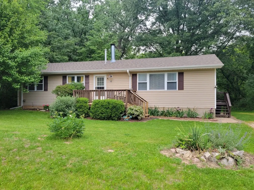 13 Birch Drive Putnam IL 61560