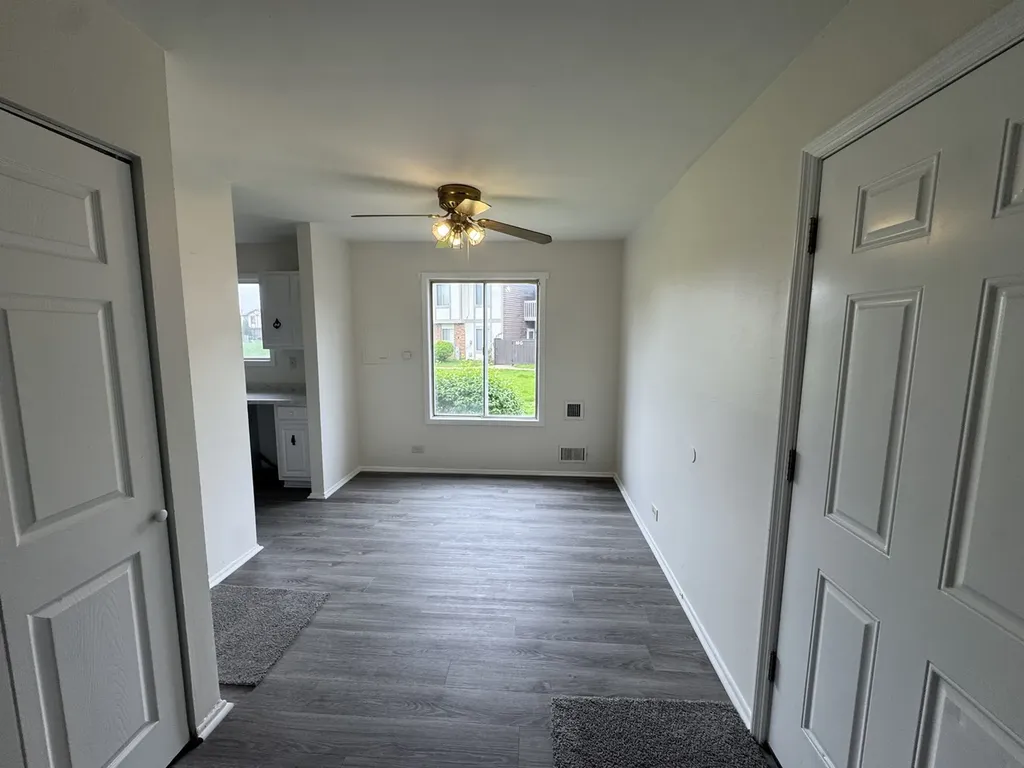 10G Fernwood Drive Bolingbrook IL 60440