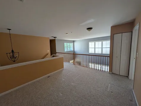 477 Peregrine Parkway Bartlett IL 60103