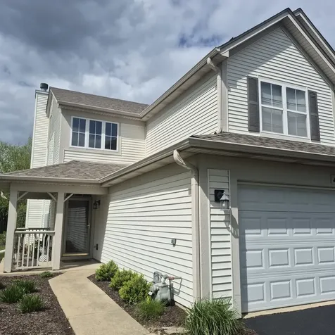 477 Peregrine Parkway Bartlett IL 60103