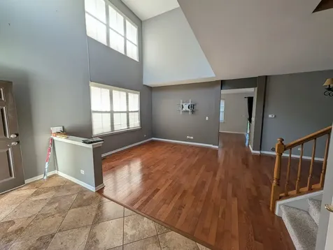477 Peregrine Parkway Bartlett IL 60103