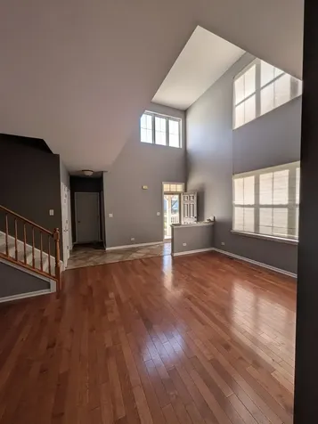 477 Peregrine Parkway Bartlett IL 60103