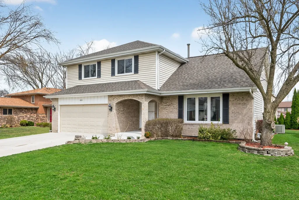 1281 Scarlet Drive Addison IL 60101