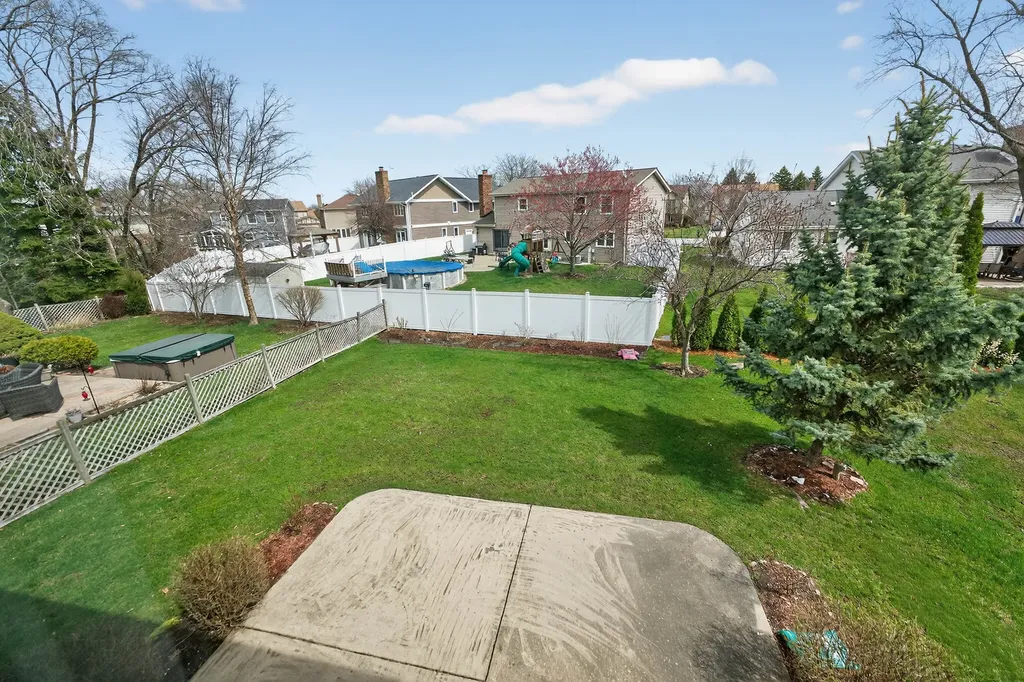 1281 Scarlet Drive Addison IL 60101